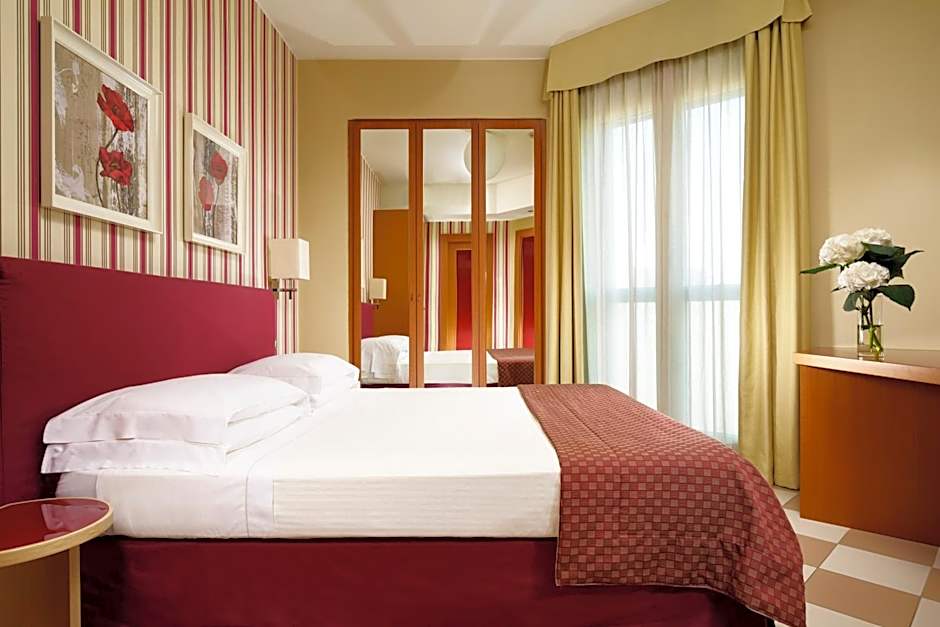 UNA Hotels The One Milano Hotel & Residence