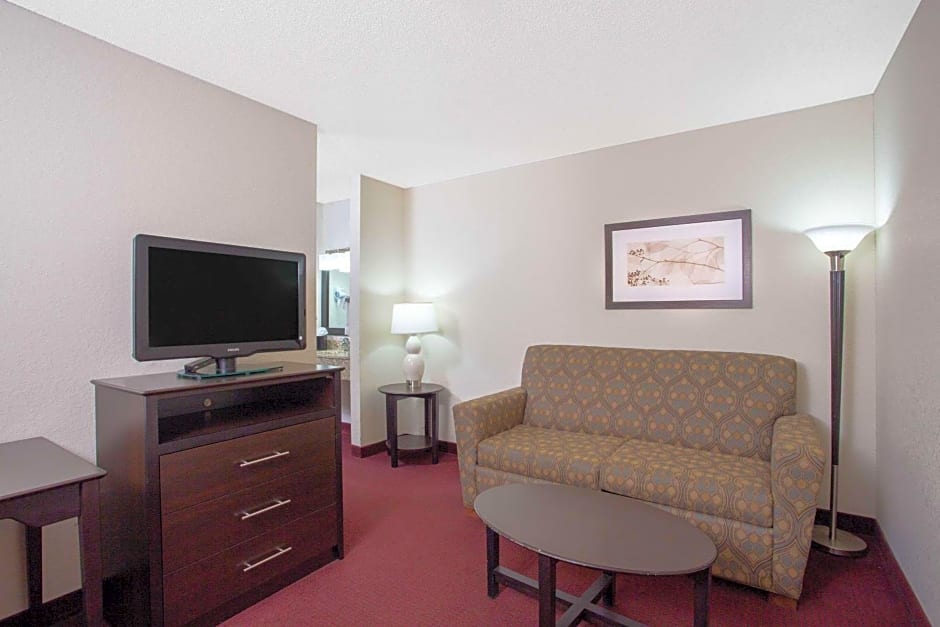 AmericInn by Wyndham Hayward