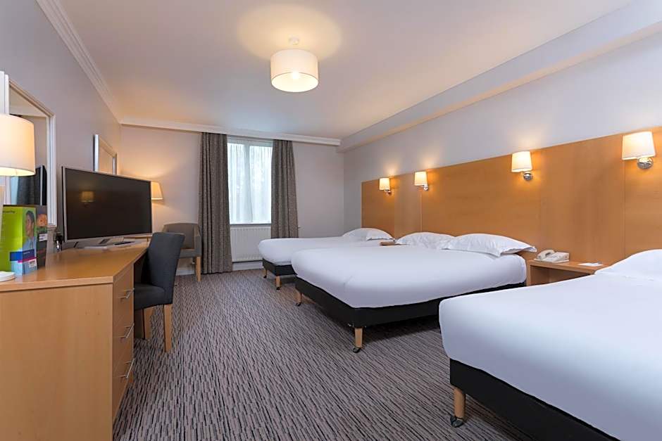 Park Inn by Radisson Shannon Airport