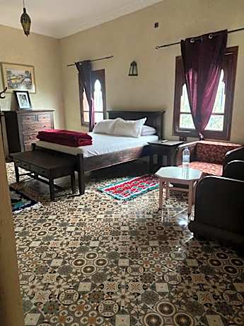 Triple Room with Garden View