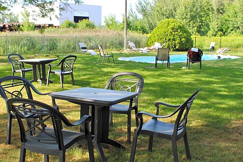 Travelodge by Wyndham Trois-Rivieres
