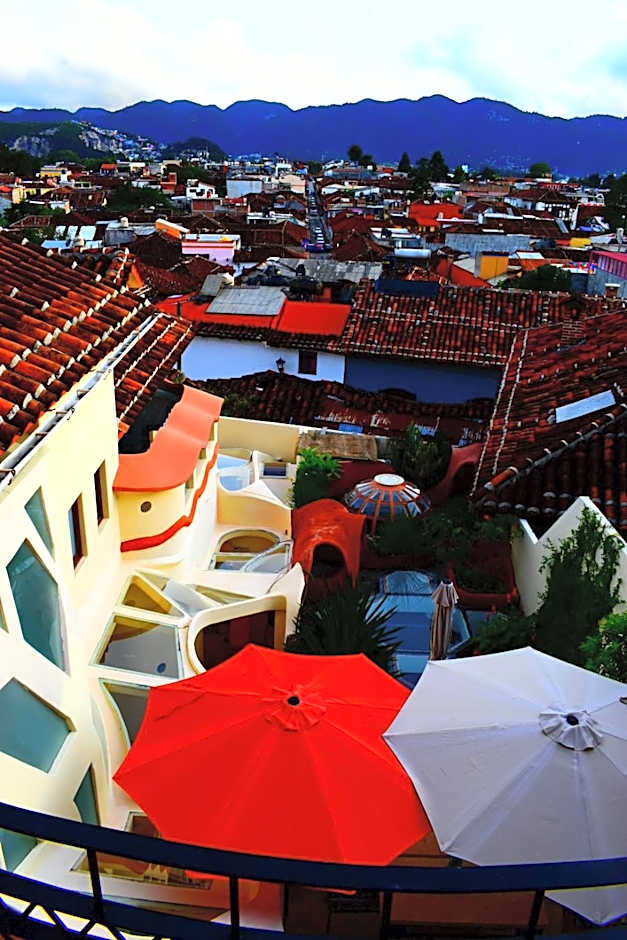 Magnolias Boutique Suites & SPA