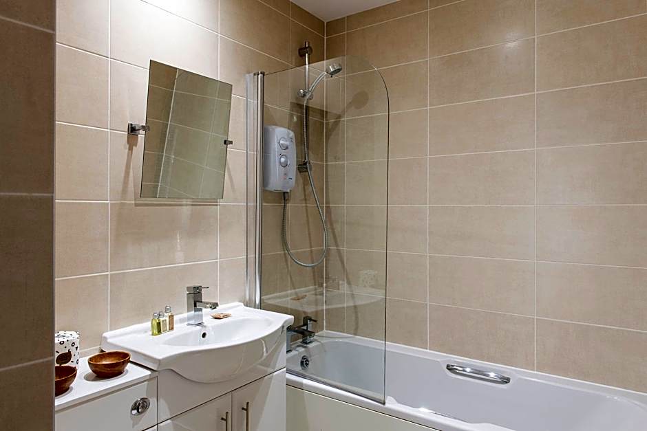 SACO Reading – Castle Crescent