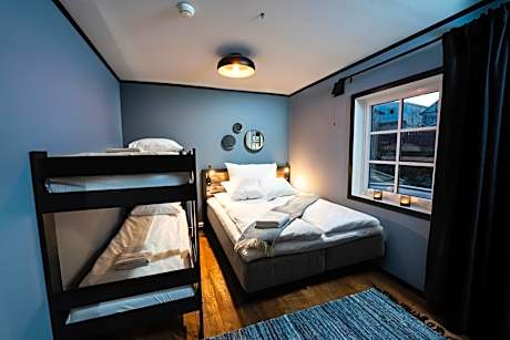 Two-Bedroom Apartment with Sea View & Balcony