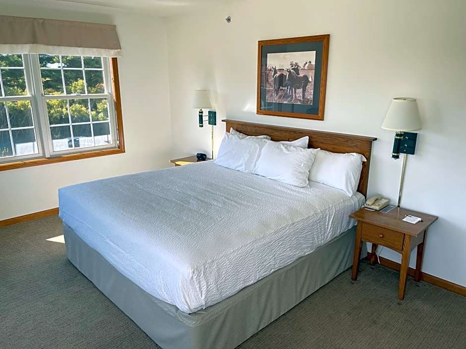 Farmstead Inn and Conference Center