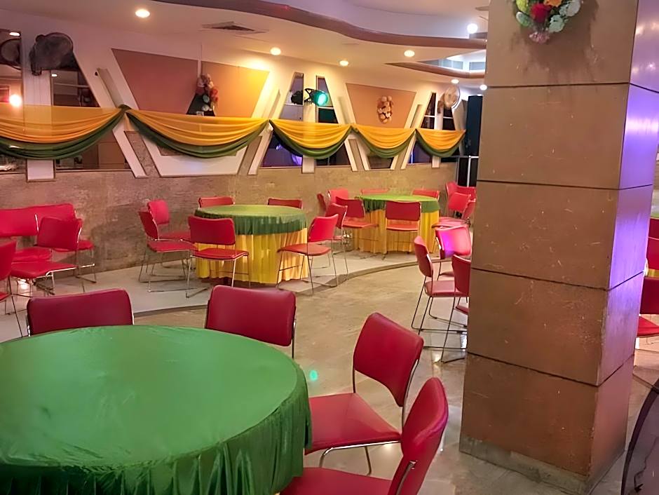 Hotel Melrose Inn By Excellent Hospitality 