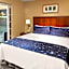 Anaheim Portofino Inn and Suites