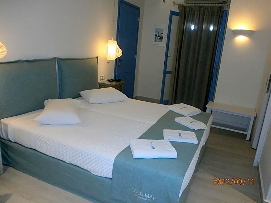 Alkyoni Beach Hotel