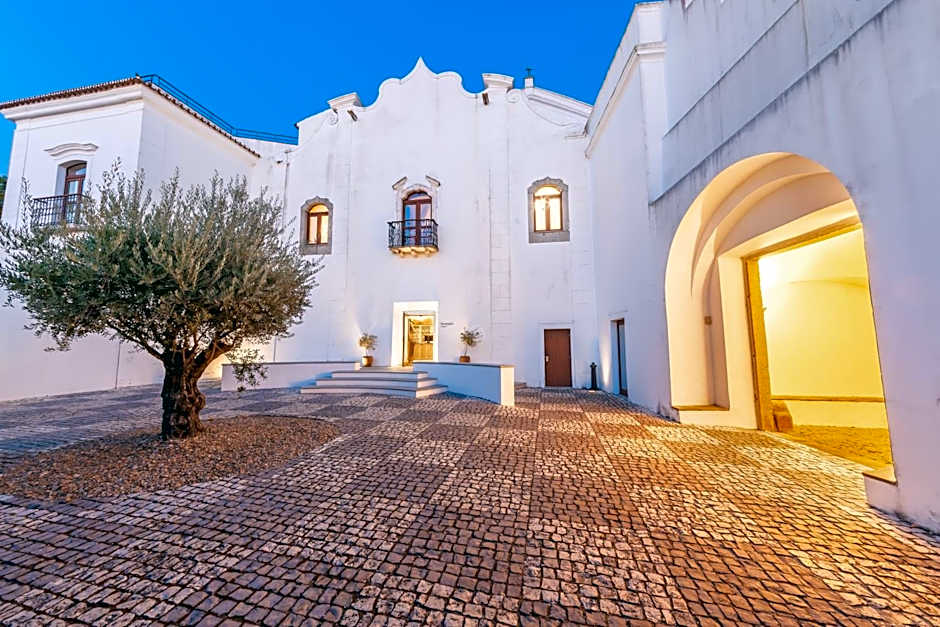 Convento do Espinheiro, Historic Hotel & Spa