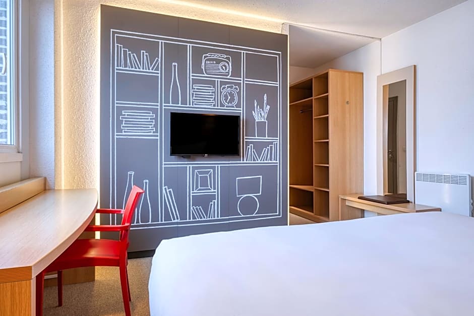 B&B HOTEL Mons Gare