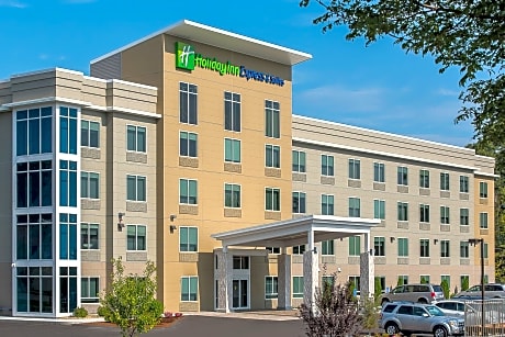 Holiday Inn Express & Suites Norwood, an IHG Hotel