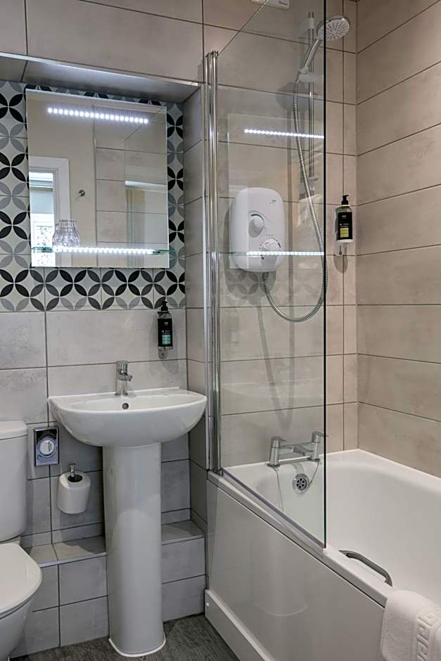 Best Western Compass Inn