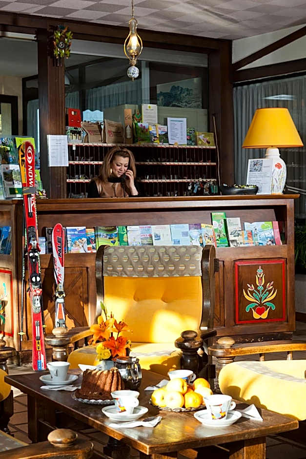 Hotel Restaurant Pavillon Carina