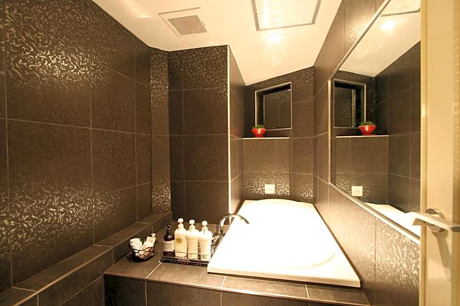 Hotel VARKIN