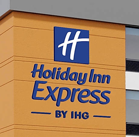 Holiday Inn Express And Suites Southfield Detroit By IHG