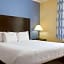 Days Inn & Suites by Wyndham Ft. Worth DFW Airport South