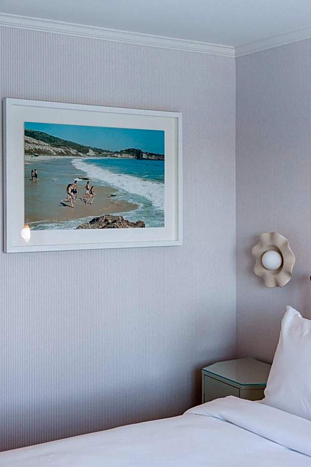 Bay Shores Peninsula Hotel