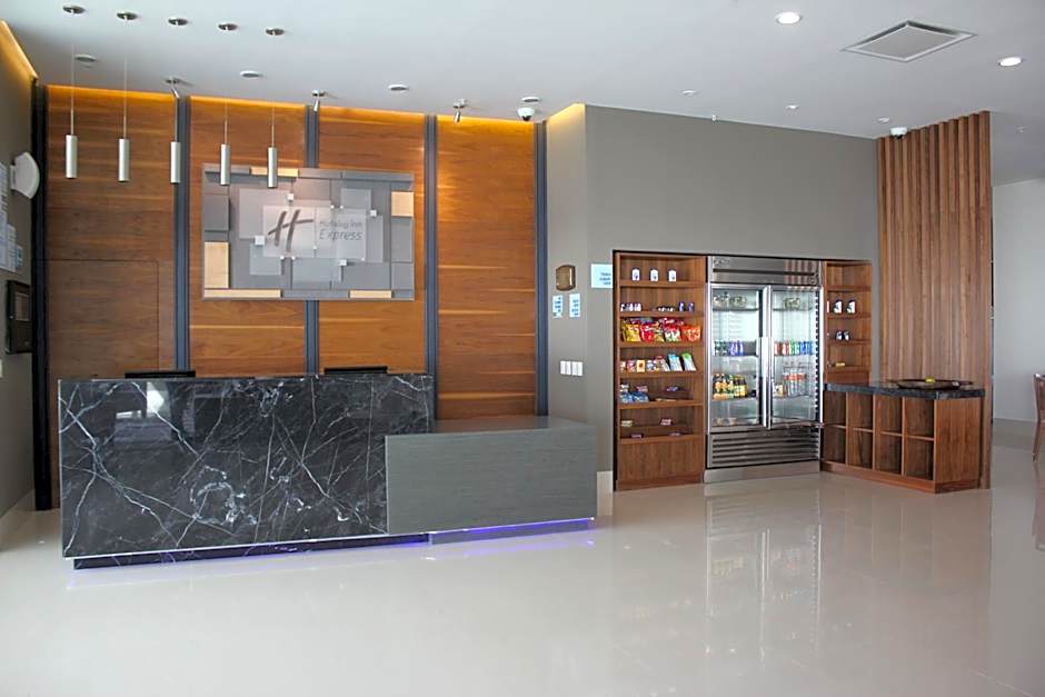 Holiday Inn Express & Suites Silao Aeropuerto Terminal By IHG