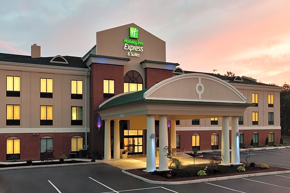 Holiday Inn Express & Suites White Haven-Lake Harmony