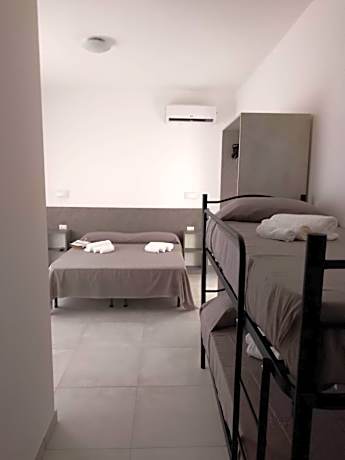 Classic Quadruple Room