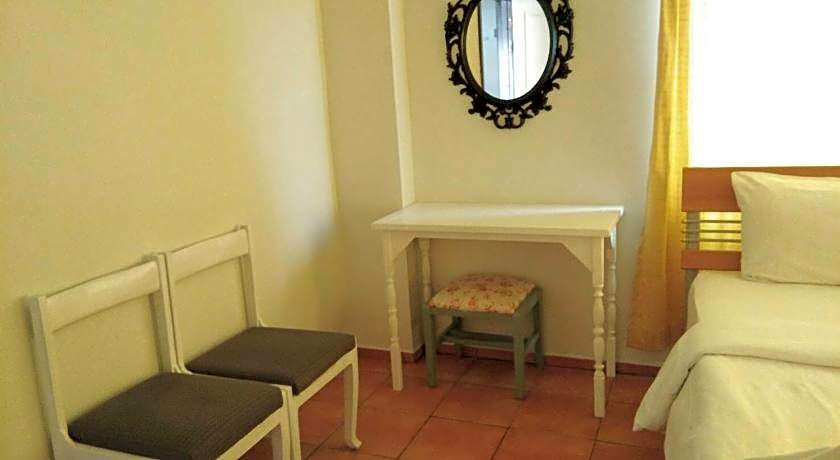 Lomsabai Apartments Chon Buri