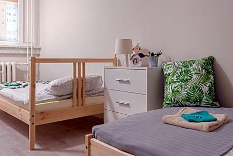 Standard Twin Room with Shared Bathroom