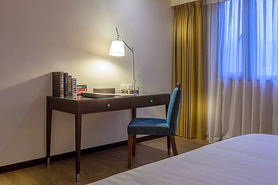 CHECK inn Taipei Neihu