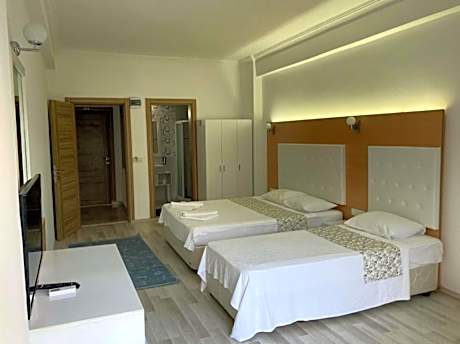 Uğur Otel