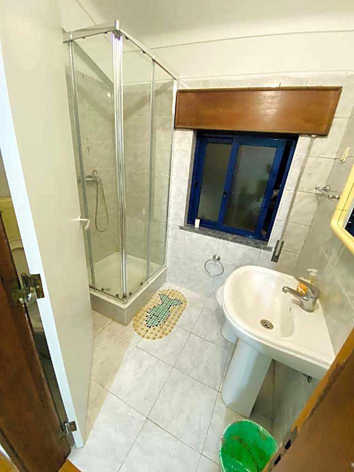 Come Inn Sesimbra