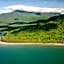 Thornton Beach Bungalows Daintree