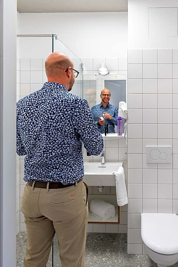 Motel Schlafraum Weng-Dein smartes Hotel-contactless check-In