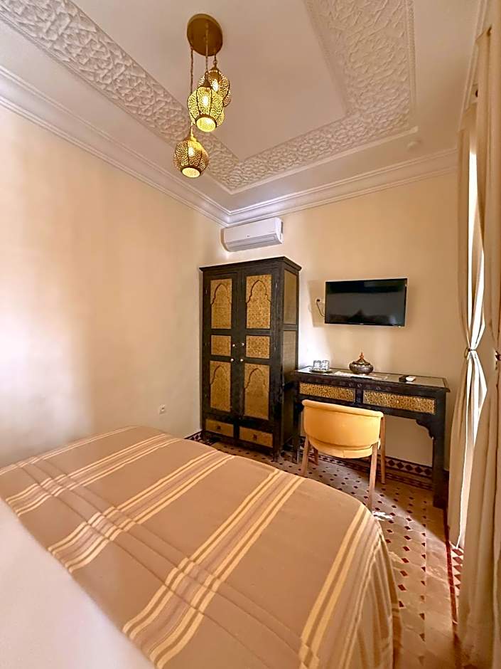 Photo 1 of 14 of Double Room