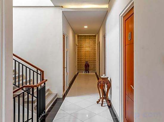 RedDoorz Syariah @ Kebraon