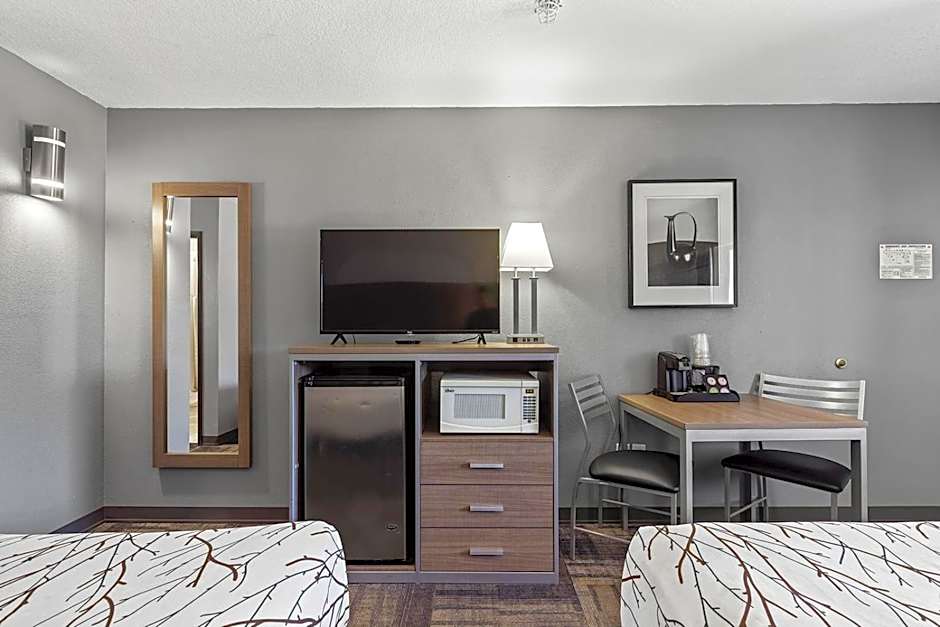 GreenTree Inn Prescott Valley