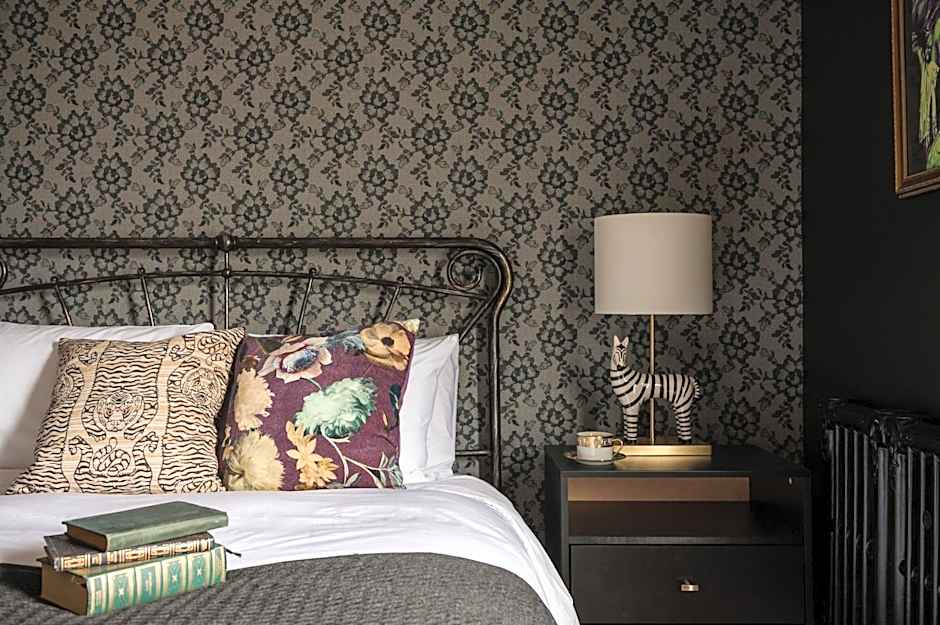 Slaymaker & Nichols Gastro House & Inn