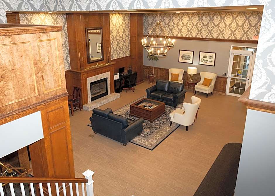 D. Hotel Suites & Spa