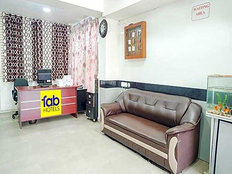 G Star By FabHotel – Chennai, IL