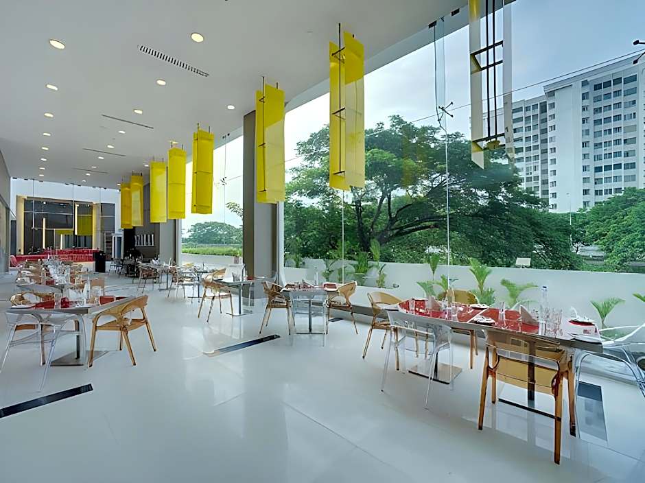Keys Select by Lemon Tree Hotels, Kochi