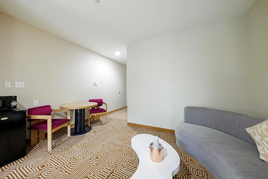 Blanco River Hotel