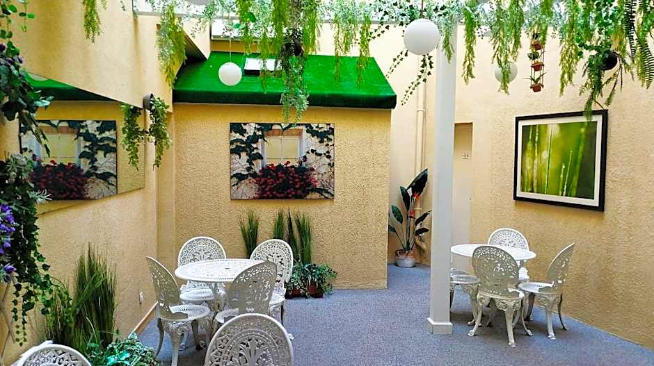 Hotel Des Arts