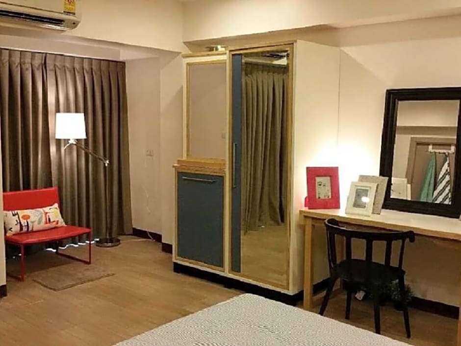 Woodroof Residence Rangsit