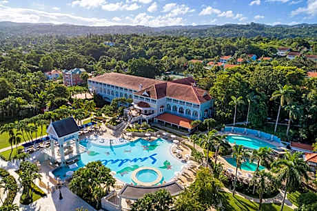 Sandals Ochi Beach All Inclusive Resort - Couples Only