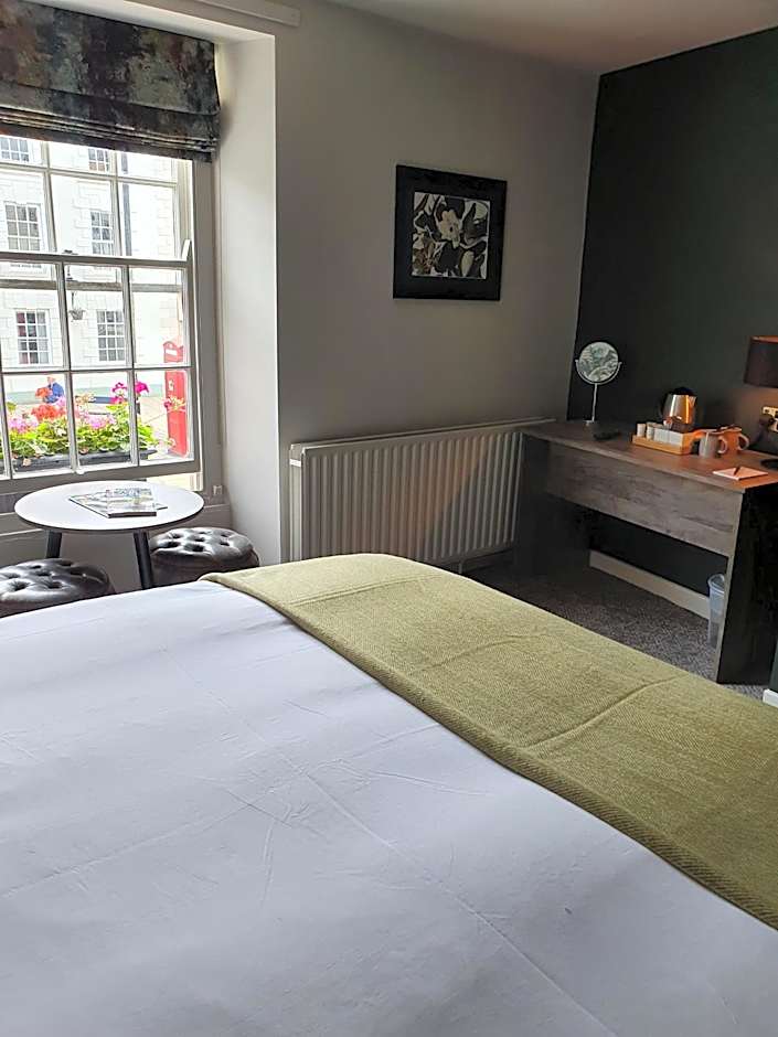 The Coach and Horses