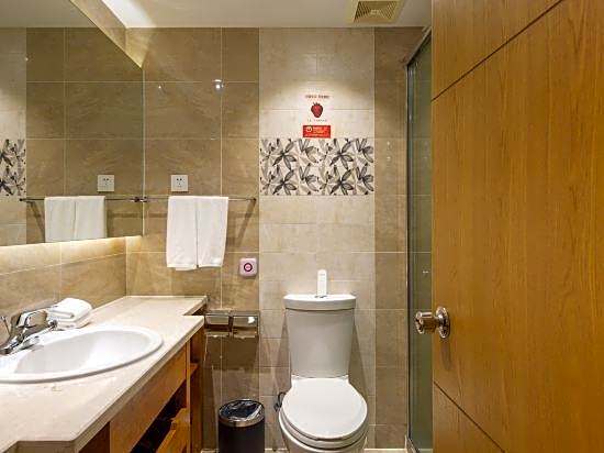 MS Hotel (Ningbo South Railway Station Branch)