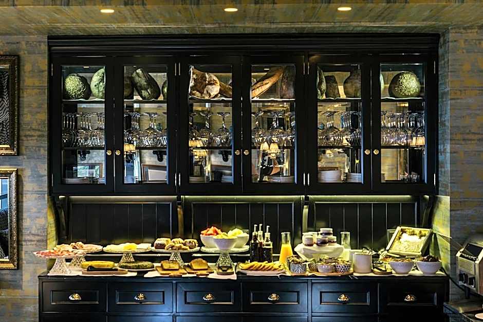 The First One Madrid Preciados