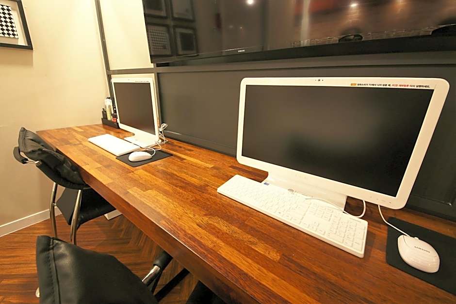 Premium Ava Hotel