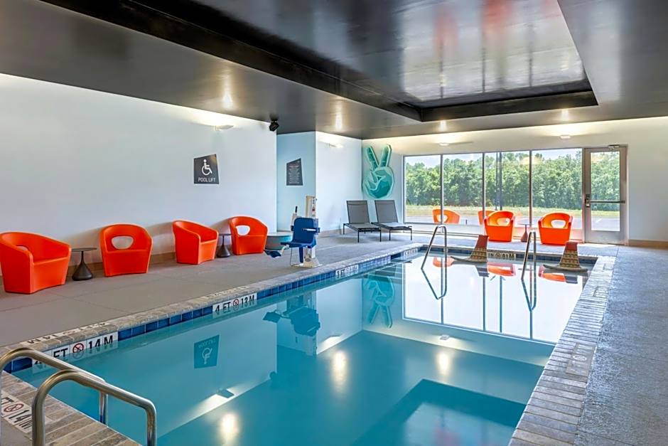 Aloft Florence