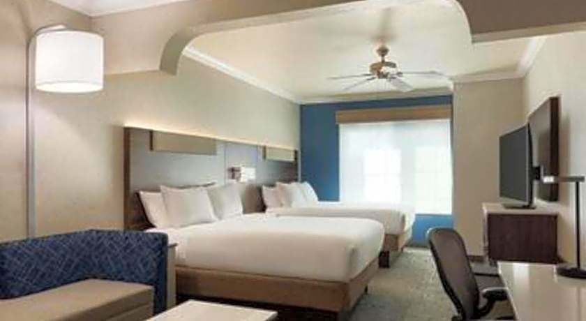 Holiday Inn Express Hotel & Suites Bakersfield Central By IHG