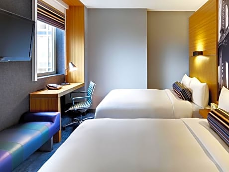 ROOM, DOUBLE/DOUBLE