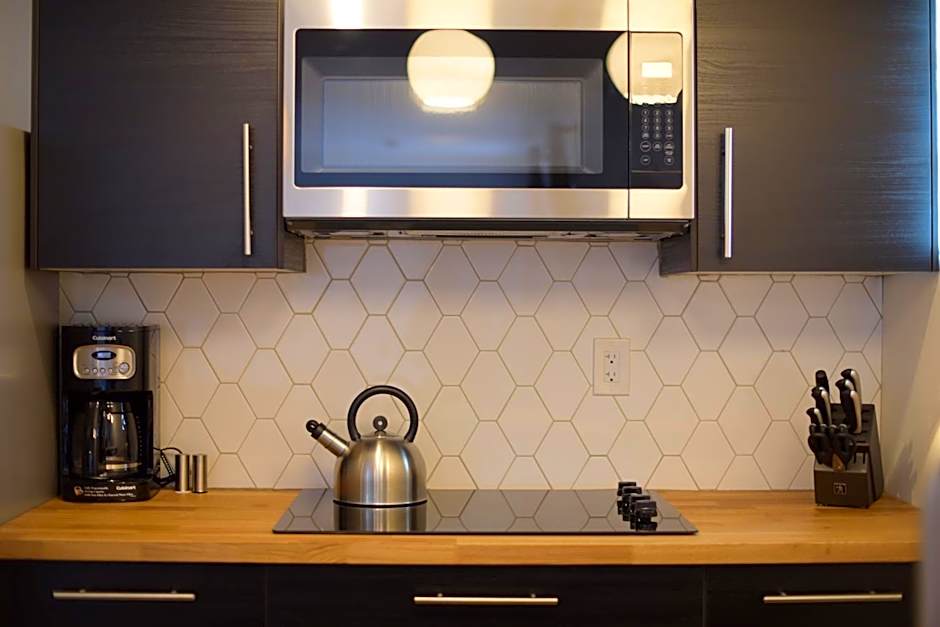 Spoke and Vine Motel